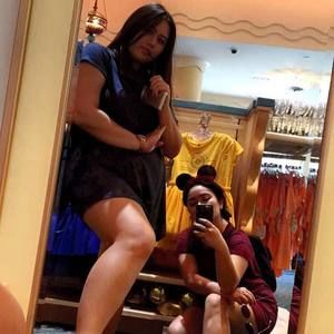 Meet your Posher, Vickie